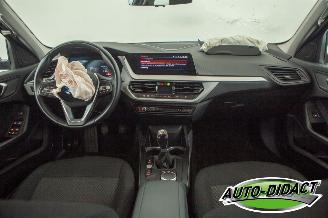 BMW 1-serie 118i 110kw Digi Dash Navi Clima picture 25