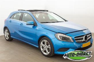 Mercedes A-klasse 180 Automaat Pano Navi 90.485 km NAP Ambition picture 2