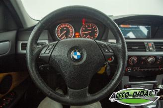 BMW 5-serie 520i Automaat Navi Leder Airco Executive picture 5