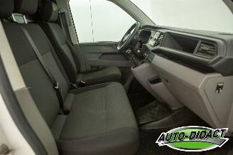 Volkswagen Transporter 2.0 TDI 66kw Motorschade picture 16