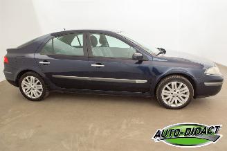 Renault Laguna 2.0-16V Clima Navi Tech Line picture 37