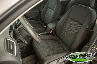 Volkswagen Golf 1.6 TDI BlueMotion Clima picture 22