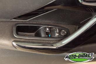 Peugeot 208 1.2 VTi Clima Navi Envy picture 13