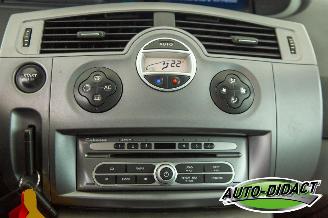 Renault Grand-scenic 2.0-16V Navi Clima 7p. Tech Line picture 9