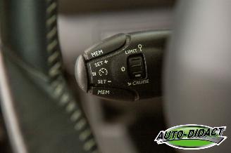 Peugeot 308 1.2 PureTech Navi Clima Camera Blue Lease Premium picture 19