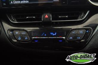 Toyota CH-R 1.2 Navi Clima Camera Leder picture 10