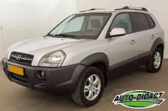 skadebil auto Hyundai Tucson 2.0i 4WD Clima Style 2006/3