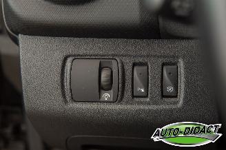 Renault Clio 0.9 TCe Clima Navi Intens picture 13