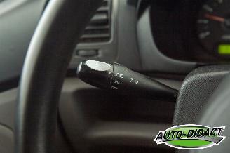 Kia Picanto 1.0 LXE X-tra picture 12