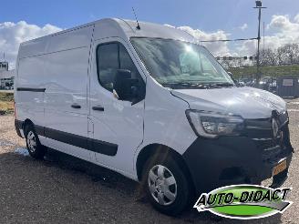 Renault Master T35 2.3 dCi Airco 135 L2H2 Work Edition picture 2