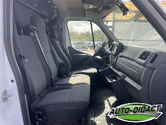 Renault Master T35 2.3 dCi Airco 135 L2H2 Work Edition picture 19