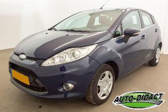 skadebil auto Ford Fiesta 1.25 Clima Titanium 2009/8