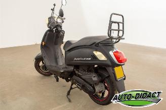 Sym Fiddle II 18.767 km picture 4