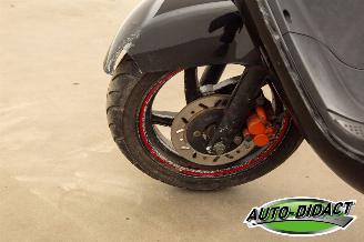 Sym Fiddle II 18.767 km picture 16