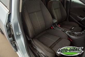 Opel Astra Sports Tourer 1.4 Turbo Clima picture 20