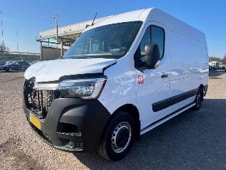 skadebil bedrijf Renault Master T35 2.3 dCi 135 L2H2 34.956 km NAP 2024/9