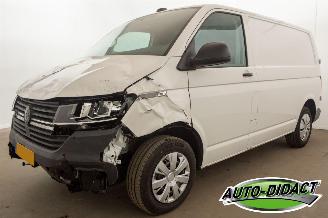 krockskadad bil bedrijf Volkswagen Transporter 2.0 TDI L1H1 Airco 26 Highline 2024/4