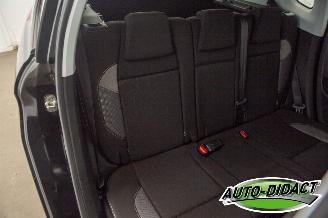 Peugeot 2008 1.2 Access Clima Navi picture 24