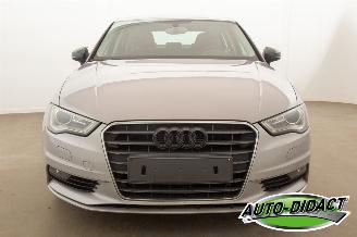 Audi A3 1.6 TDI Clima Navi Attraction picture 38