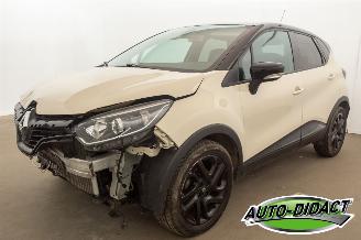 krockskadad bil auto Renault Captur 1.2 TCe Automaat Clima Navi Camera Leder Dynamique 2014/10