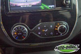 Renault Captur 1.2 TCe Automaat Clima Navi Camera Leder Dynamique picture 11