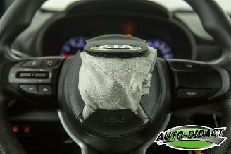 Kia Picanto 1.0 MPi Airco Camera ComfortPlusLin picture 30