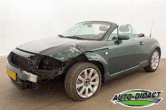 krockskadad bil auto Audi TT 1.8 5V Turbo Leder 2001/7