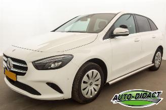 skadebil auto Mercedes B-klasse 200d Automaat Clima Camera MOTORSCHADE 2023/8