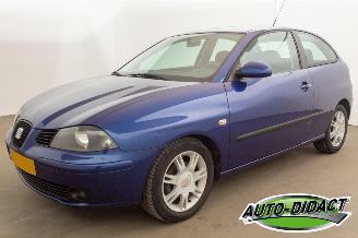 Schadeauto Seat Ibiza 1.4-16V Airco Reference 2005/8