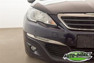 Peugeot 308 1.6 Active Clima Navi Camera Pano picture 33