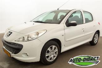 Voiture accidenté Peugeot 206+ 1.4 Airco Navi 2012/12