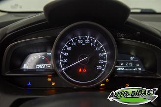 Mazda 2 1.5 66 KW  Airco Navi Ambition picture 6