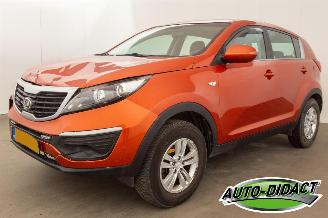Voiture accidenté Kia Sportage 2.0 Airco X-tra 2010/9