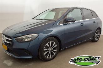 Unfallwagen Mercedes B-klasse 180 Automaat Digi Dash Camera Navi Business Solution Luxury 2020/3