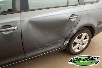Volkswagen Golf 1.6 TDI Clima Navi Trendline picture 28
