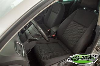 Volkswagen Golf 1.6 TDI Clima Navi BlueMotion picture 25