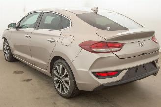 Hyundai I-30 1.4T Fastback 103kw Clima Navi picture 3