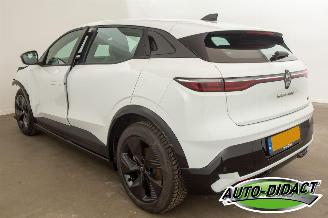 Renault Mégane E-Tech No Active crash mode Urban Range Evolution 40 kWh picture 3