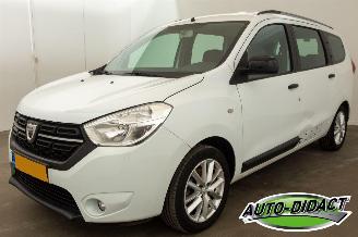 Avarii autoturisme Dacia Lodgy 1.3 TCe Comfort 7p. Motorschade 2019/10