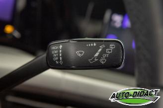 Volkswagen Golf 1.0 eTSI Automaat Digi Dash Life picture 15