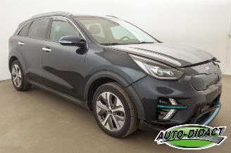 Kia e-Niro 64 kWh Navi Clima Camera Leder ExecutiveLine picture 2