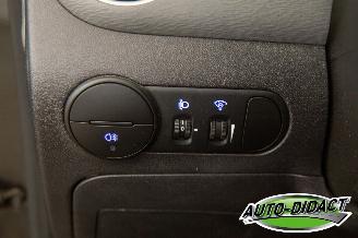 Hyundai I-10 1.1 i-Drive Airco Cool picture 12