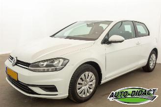 škoda osobní automobily Volkswagen Golf 1.0 TSI  Airco 84.217 km Trendline 2017/10