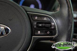 Kia e-Niro 64 kWh 87.608 km NAP Navi Clima Camera Leder ExecutiveLine picture 16