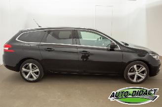 Peugeot 308 SW 1.2 PureTech Automaat Pano Camera Clima Blue Lease Premium picture 37