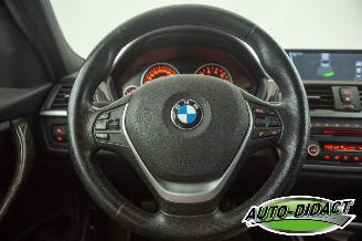 BMW 3-serie 320i 135kw Executive Navi Clima picture 5