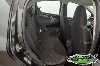 Toyota Aygo 1.0-12V Airco picture 18