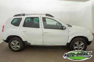 Dacia Duster 1.5 dCi Navi Camera Airco Leder Prestige picture 37