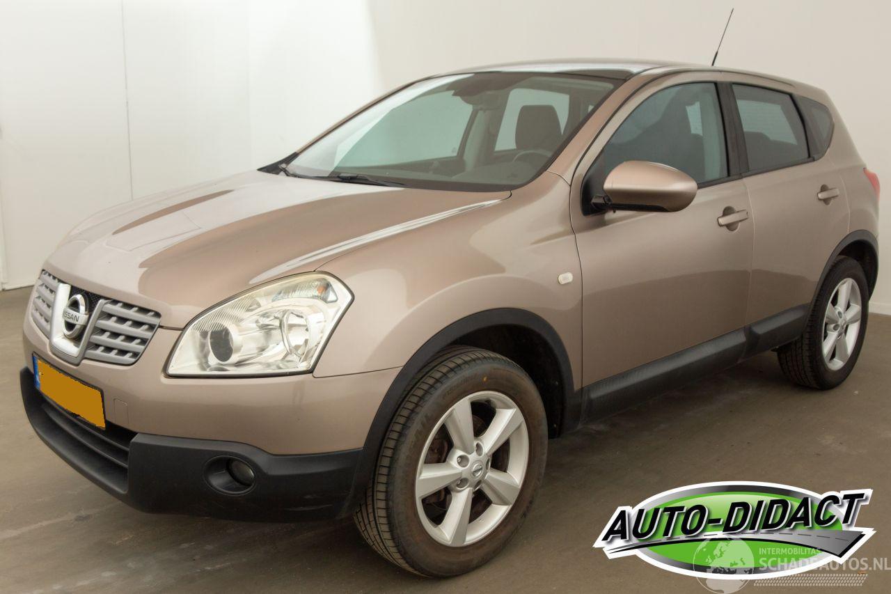 Nissan Qashqai 2.0 Navi Camera Clima Pano