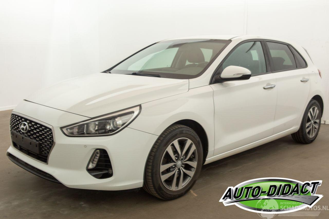 Hyundai I-30 1.0 Navi Camera Clima
